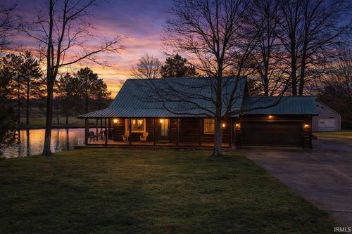 2405 Birch Dr, Ferdinand, IN, 47532-9260 | Card Image