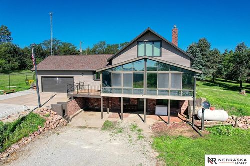 1461 O Street Rd, Lincoln, NE, 68528-8844 | Card Image