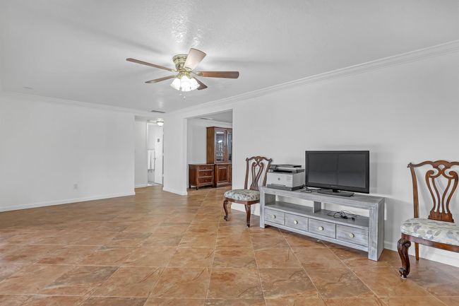 852 Palo Verde Ct, House other with 5 bedrooms, 3 bathrooms and null parking in Haverhill FL | Image 22