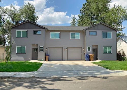 6027 N Smith St, Spokane, WA, 99208-2456 | Card Image