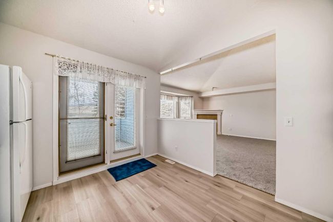 90 Valley Ridge Heights Nw, Home with 2 bedrooms, 3 bathrooms and 4 parking in Calgary AB | Image 33