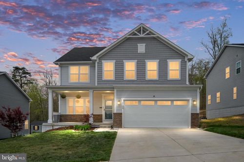 9104 Maple Run Dr, FREDERICKSBURG, VA, 22407-9202 | Card Image