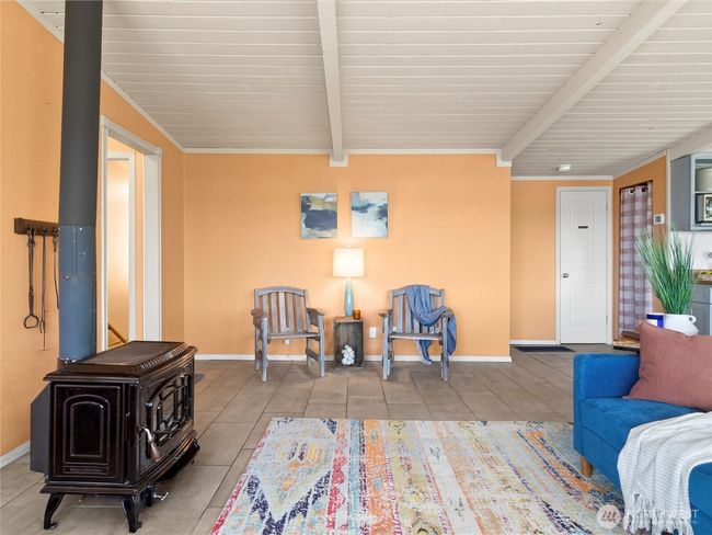 71 E Mountain Dr, House other with 2 bedrooms, 2 bathrooms and 1 parking in Grapeview WA | Image 10