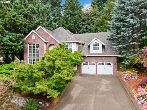 3533 Vista Ridge Dr, West Linn, OR, 97068-8212 | Card Image