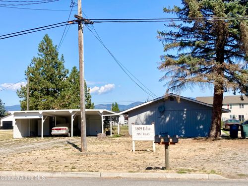 1809 E 3rd Ave, Post Falls, ID, 83854-5263 | Card Image