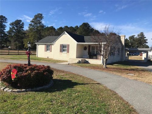 16076 Courthouse Hwy, Smithfield, VA, 23430-7518 | Card Image