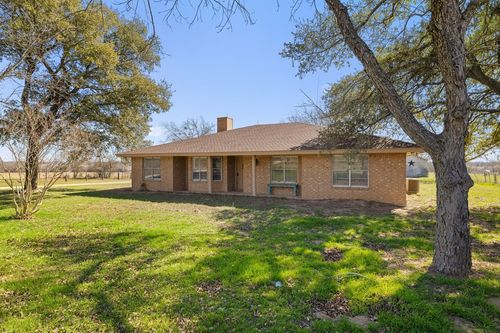 950 S Fm 486, Thorndale, TX, 76577-8713 | Card Image