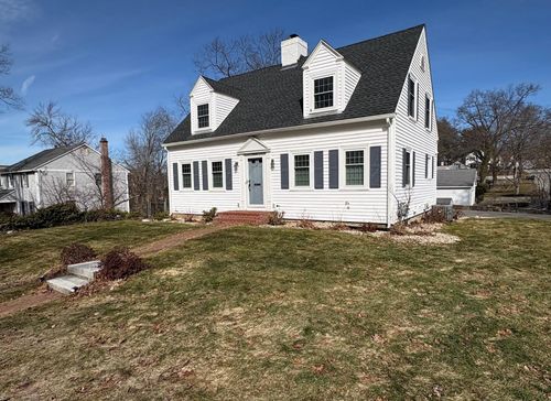 226 North Street, Manchester, NH, 03104 | Card Image