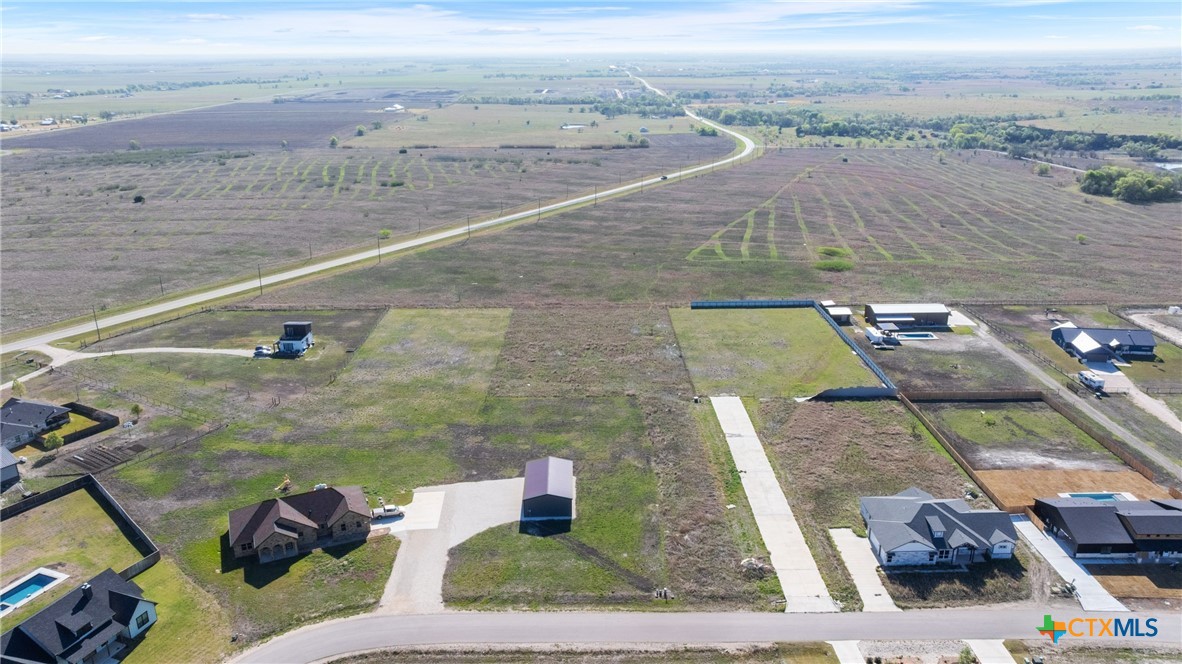 Land in Salado 3