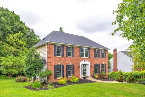 406 Pin Oak Ct, Coraopolis, PA, 15108-1393 | Card Image