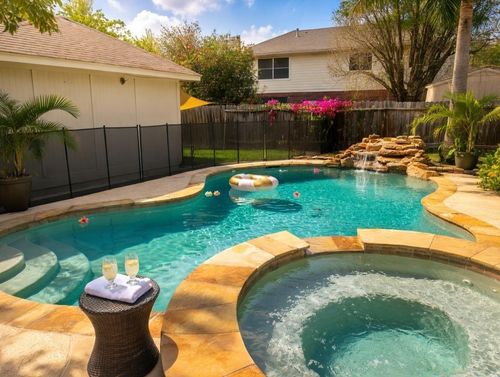 15922 Cutten Rd, Houston, TX, 77070-2068 | Card Image