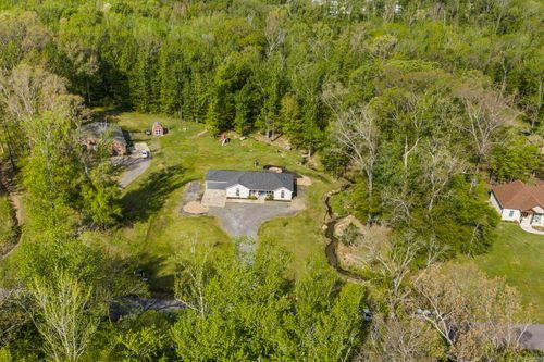 192 Williamsburg Cv, Cabot, AR, 72023-9433 | Card Image