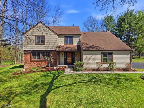 7308 Arborwood Dr, Hudson, OH, 44236-2311 | Card Image