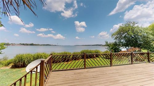 2 Curtis Ln, Hampton, VA, 23669-1904 | Card Image