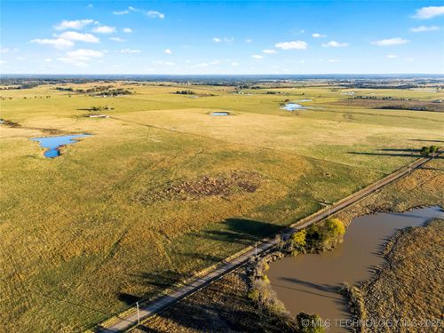 6 E 330 Rd, Big Cabin, OK, 74332 | Card Image