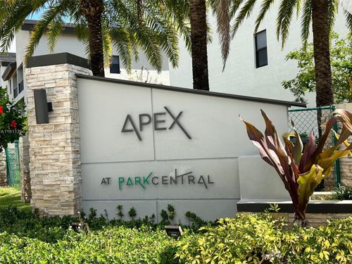 apt-24-8005 Nw 104th Ave, Doral, FL, 33178-4480 | Card Image