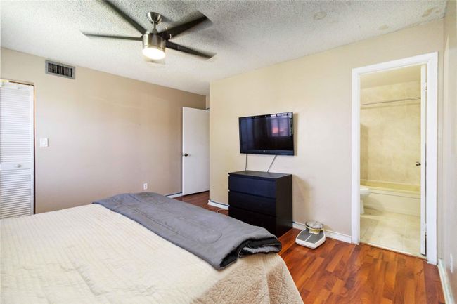 APT-203 - 1250 Sw 113 Th Ter, Condo with 2 bedrooms, 2 bathrooms and null parking in Pembroke Pines FL | Image 27