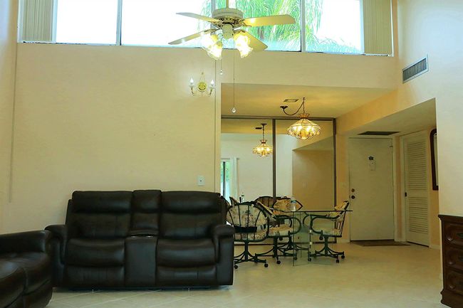 APT-105 - 2532 Boundbrook Dr S, Condo with 2 bedrooms, 2 bathrooms and null parking in Palm Springs FL | Image 22