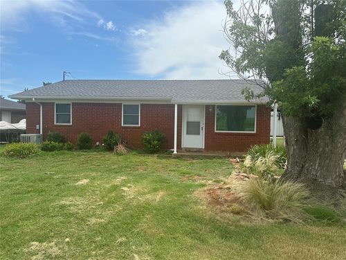 380 Weichel Dr, Colony, OK, 73021-9762 | Card Image