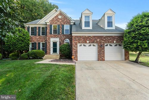 7001 Chain Fern Ct, CLINTON, MD, 20735-5805 | Card Image