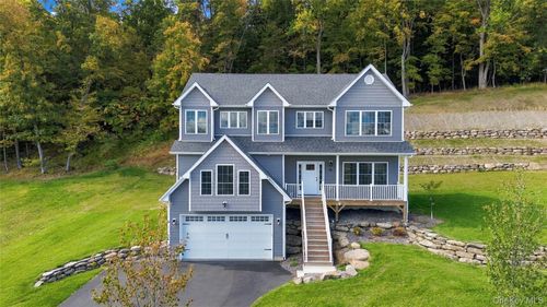 79 Frank St, New Windsor, NY, 12553-6808 | Card Image
