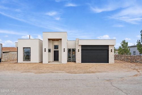 327 Burkett Drive, Clint, TX, 79836 | Card Image
