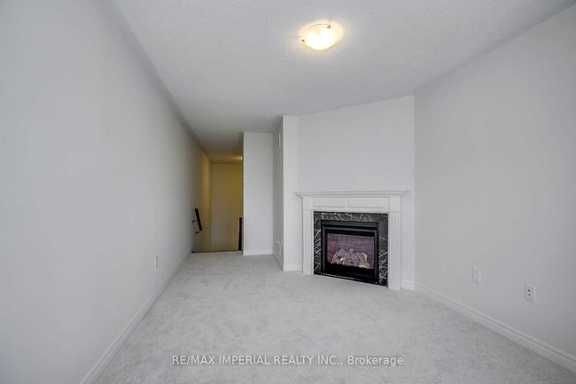 423 George Ryan Ave, House attached with 3 bedrooms, 3 bathrooms and 1 parking in Oakville ON | Image 17