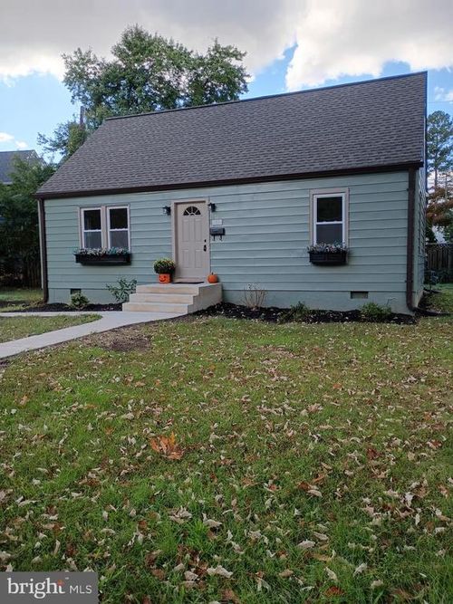 2834 Bolling Rd, FALLS CHURCH, VA, 22042-2013 | Card Image