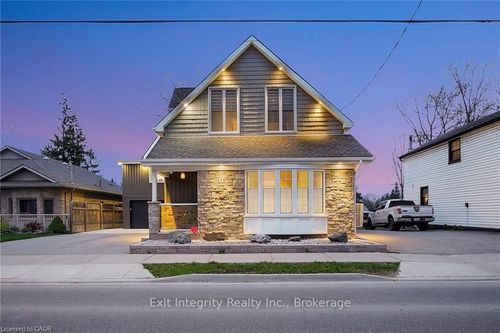 115 Northumberland St, Ayr, ON, N0B1E0 | Card Image