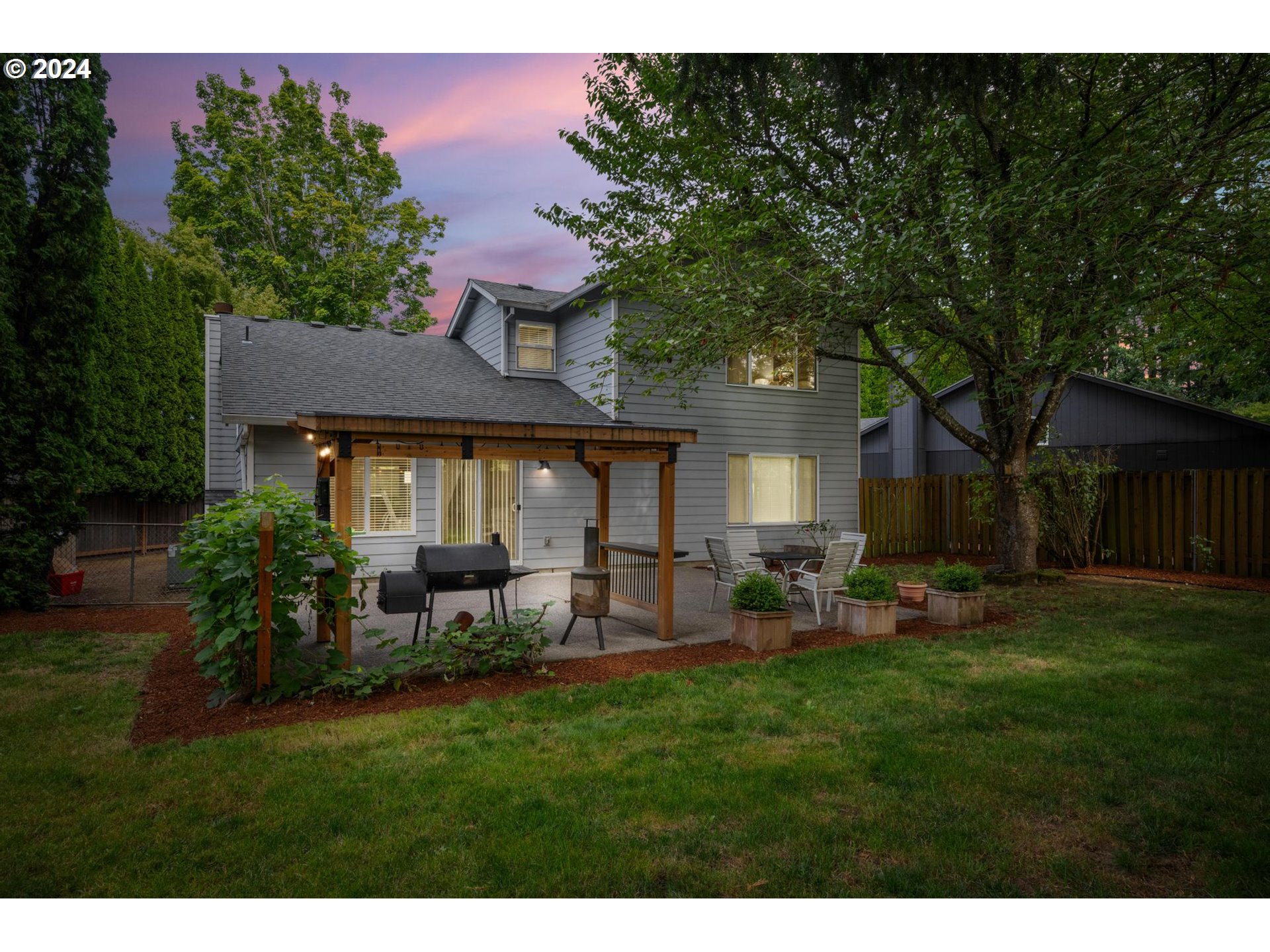 Althaus Cir, Troutdale, OR 97060