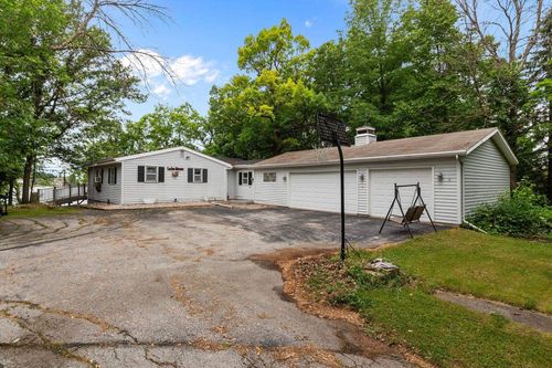 732 Bullhead Lake Road, Rockland, WI, 54110 | Card Image