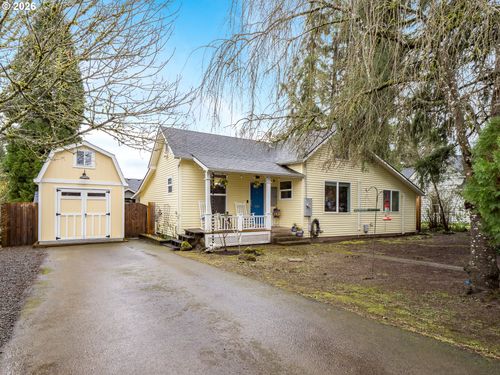 336 N 5th St, Carlton, OR, 97111-9652 | Card Image