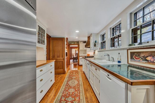 Kitchen | Image 23