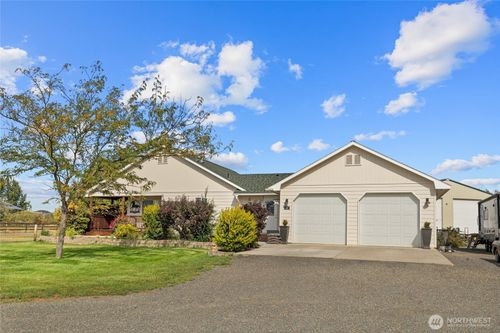243 Winter Creek Ln, Ellensburg, WA, 98926-7147 | Card Image