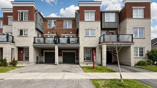 118 Baycliffe Cres, Brampton, ON, L7A3Z4 | Card Image