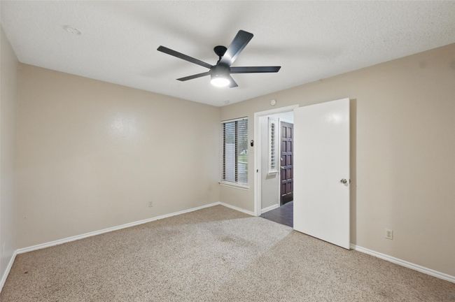 APT-180 - 543 Ranch Trl, Condo with 3 bedrooms, 2 bathrooms and null parking in Irving TX | Image 14