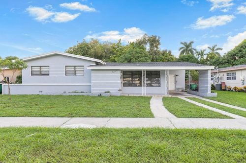 14800 Ne 8th Ct, Miami, FL, 33161-2315 | Card Image