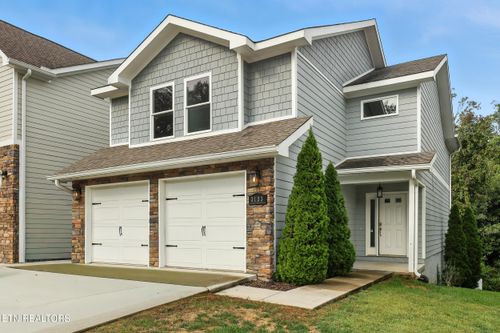 3133 Bakertown Station Way, Knoxville, TN, 37931-4072 | Card Image