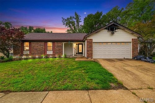 1019 Redemption Way, Florissant, MO, 63034-2055 | Card Image