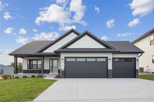 1289 Covered Wagon Dr, Iowa City, IA, 52240-1200 | Card Image