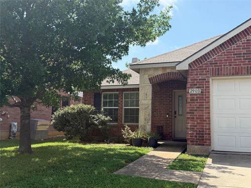 2908 Desert Dr, Denton, TX, 76210-0497 | Card Image