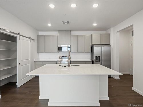 3-304-6153 N Ceylon St, Denver, CO, 80249-7848 | Card Image