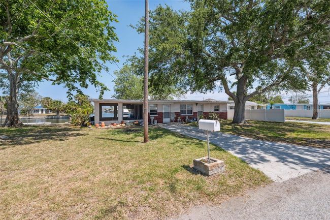 6521 Boatyard Dr, House other with 2 bedrooms, 1 bathrooms and null parking in HUDSON FL | Image 8