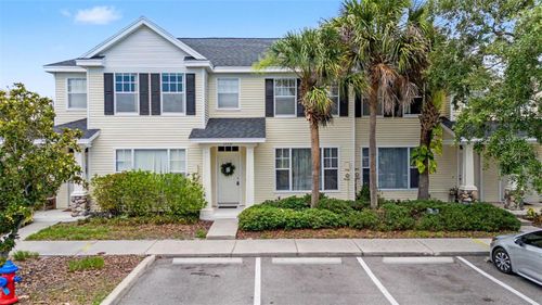 12216-12216 Country White Cir, TAMPA, FL, 33635-6279 | Card Image