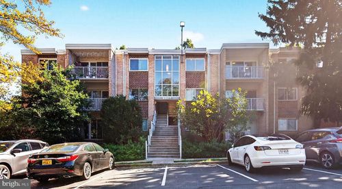 apt-14-2907 Charing Cross Rd, FALLS CHURCH, VA, 22042-1176 | Card Image