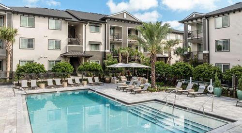 a2-5000 Collina Ter, Clermont, FL, 34711-7243 | Card Image