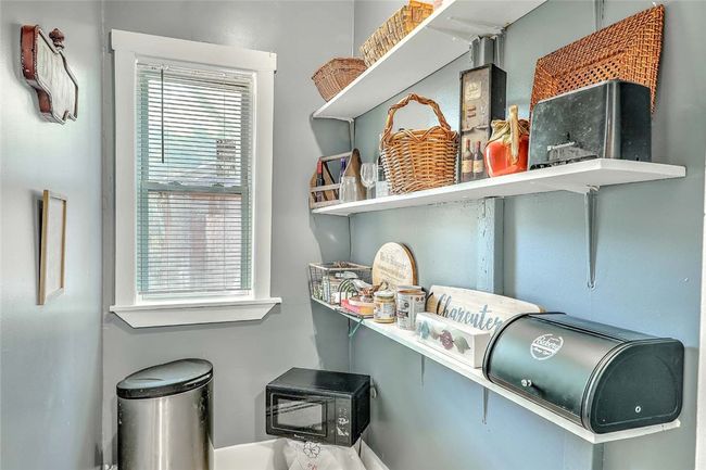 APT-1 - 10 Westcott St, Condo with 3 bedrooms, 1 bathrooms and 1 parking in Boston MA | Image 25