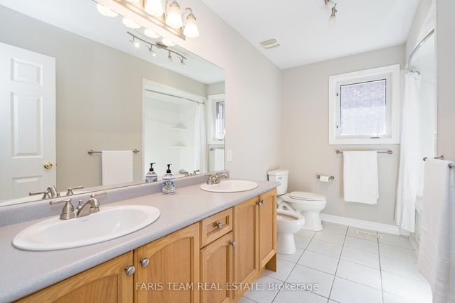 15 Tascona Crt, House other with 6 bedrooms, 4 bathrooms and 2 parking in Barrie ON | Image 22