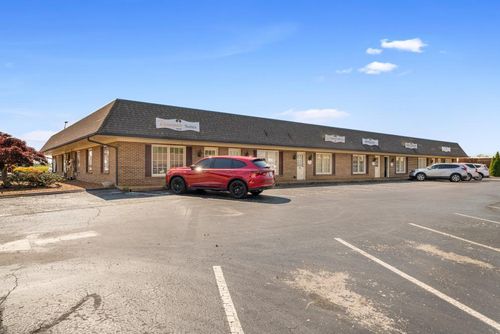 5805 Lee Hwy, Chattanooga, TN, 37421-3546 | Card Image