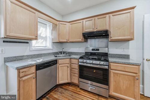 2509 E Oakdale St, PHILADELPHIA, PA, 19125-2321 | Card Image